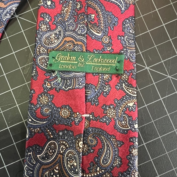 2 for $10 VGUC Graham and Lockwood tie - Picture 3 of 3